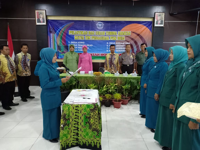 Pelantikan Serah Terima Ketua TP PKK Pelantikan Serah Terima Ketua TP PKK