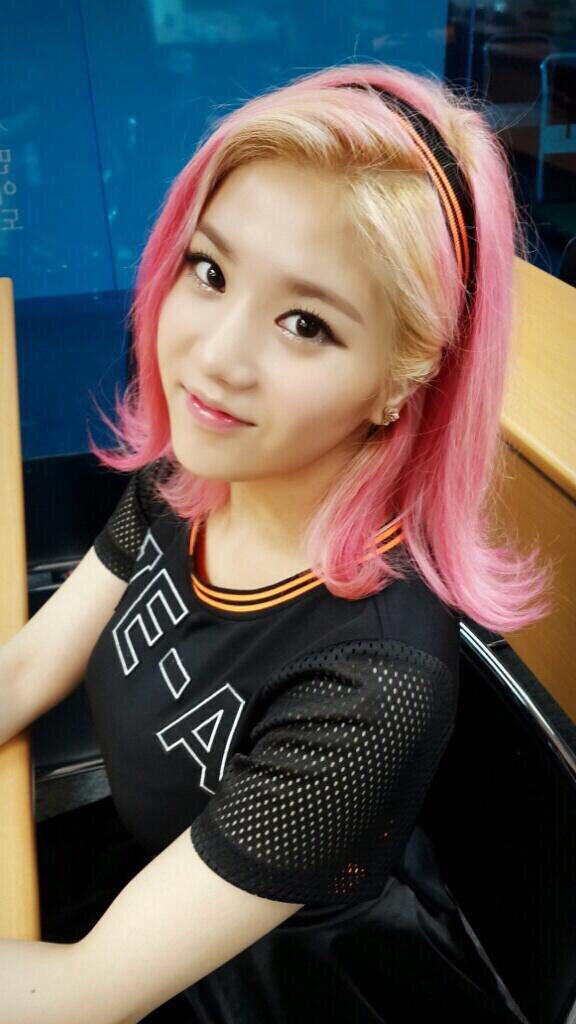 theqoo inserted image