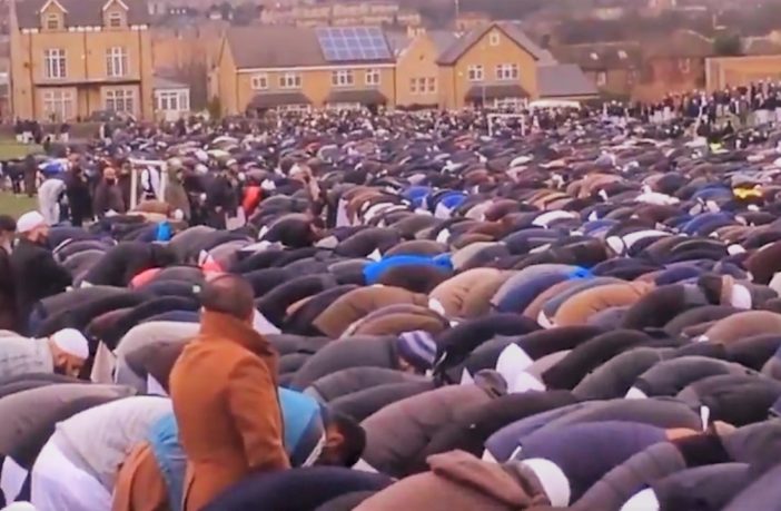 Royaume-Uni : Dans la ville totalement islamisée, la diversité a complètement disparu, car presque tous les habitants sont musulmans
