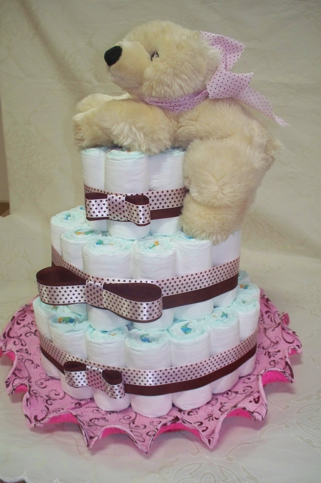 Entre Laços e Abraços ! contato: entrelacoseabracos@gmail.com: Bolo de