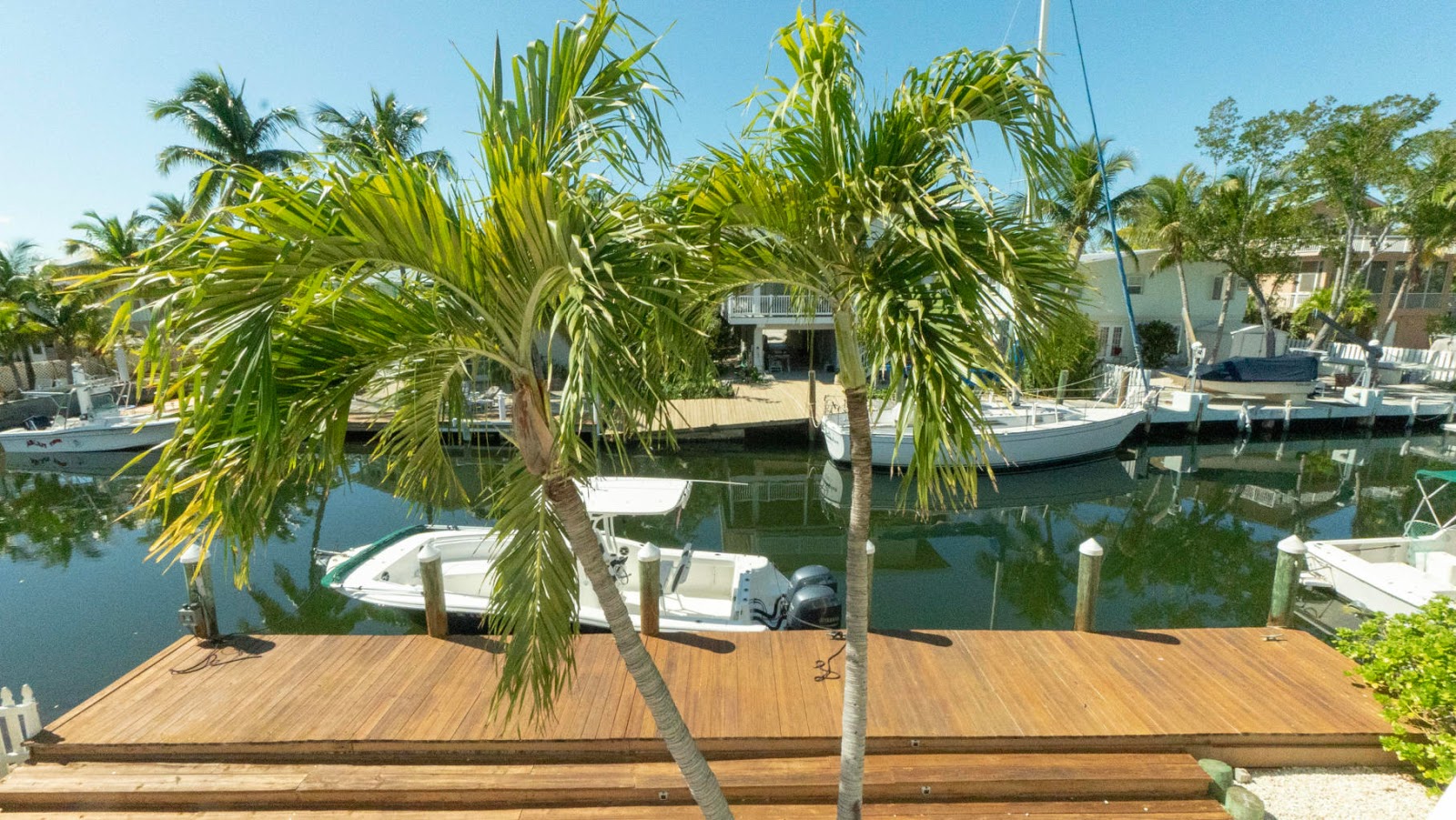 Real Estate in the Florida Keys Waterfront homes MM74 to MM110 under 1