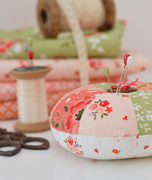 Simple Pin Cushion Tutorials - Diary of a Quilter - a quilt blog