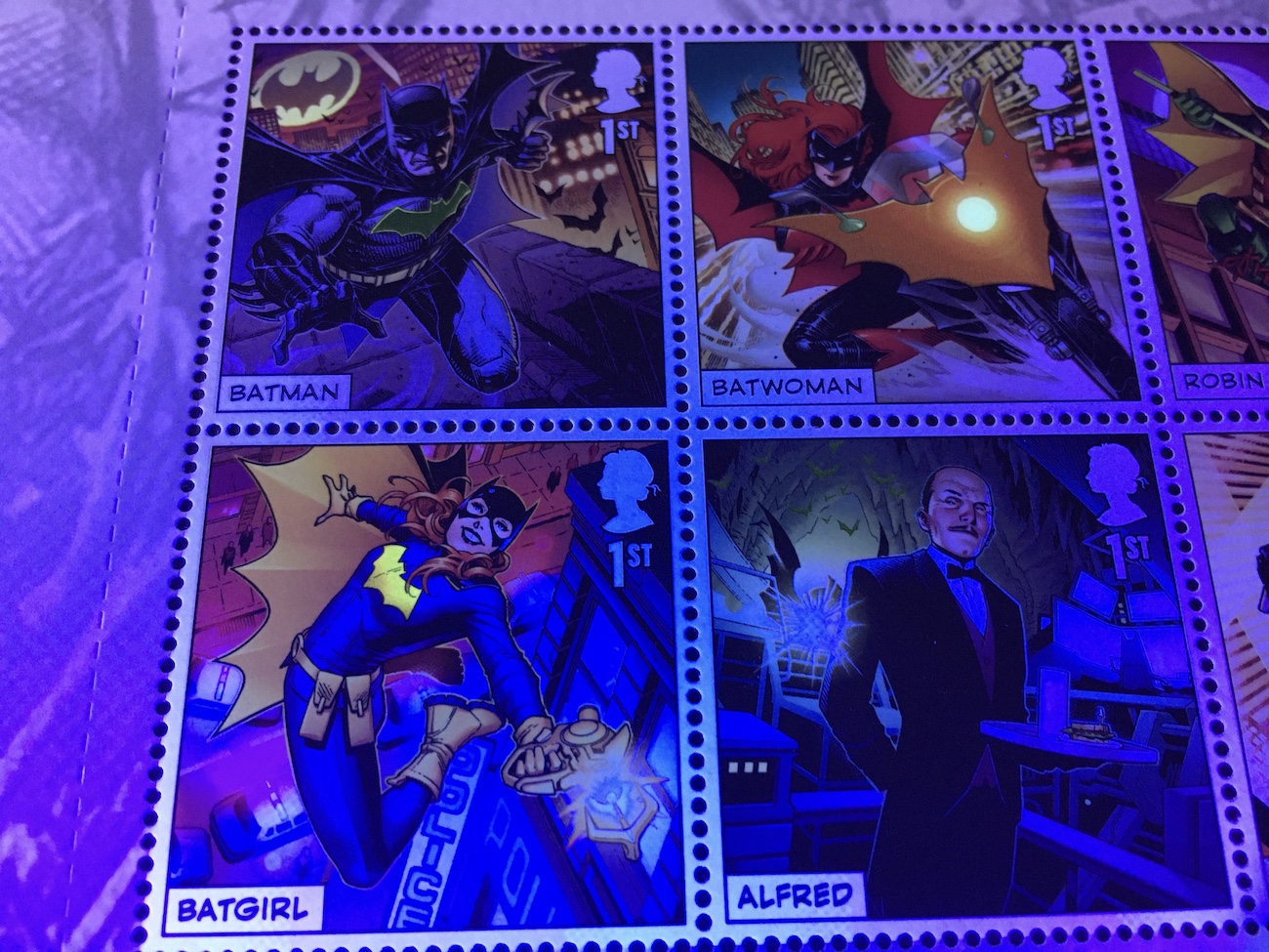 Royal Mail - DC Collection 1st Class Stamp Book - Batman & Robin
