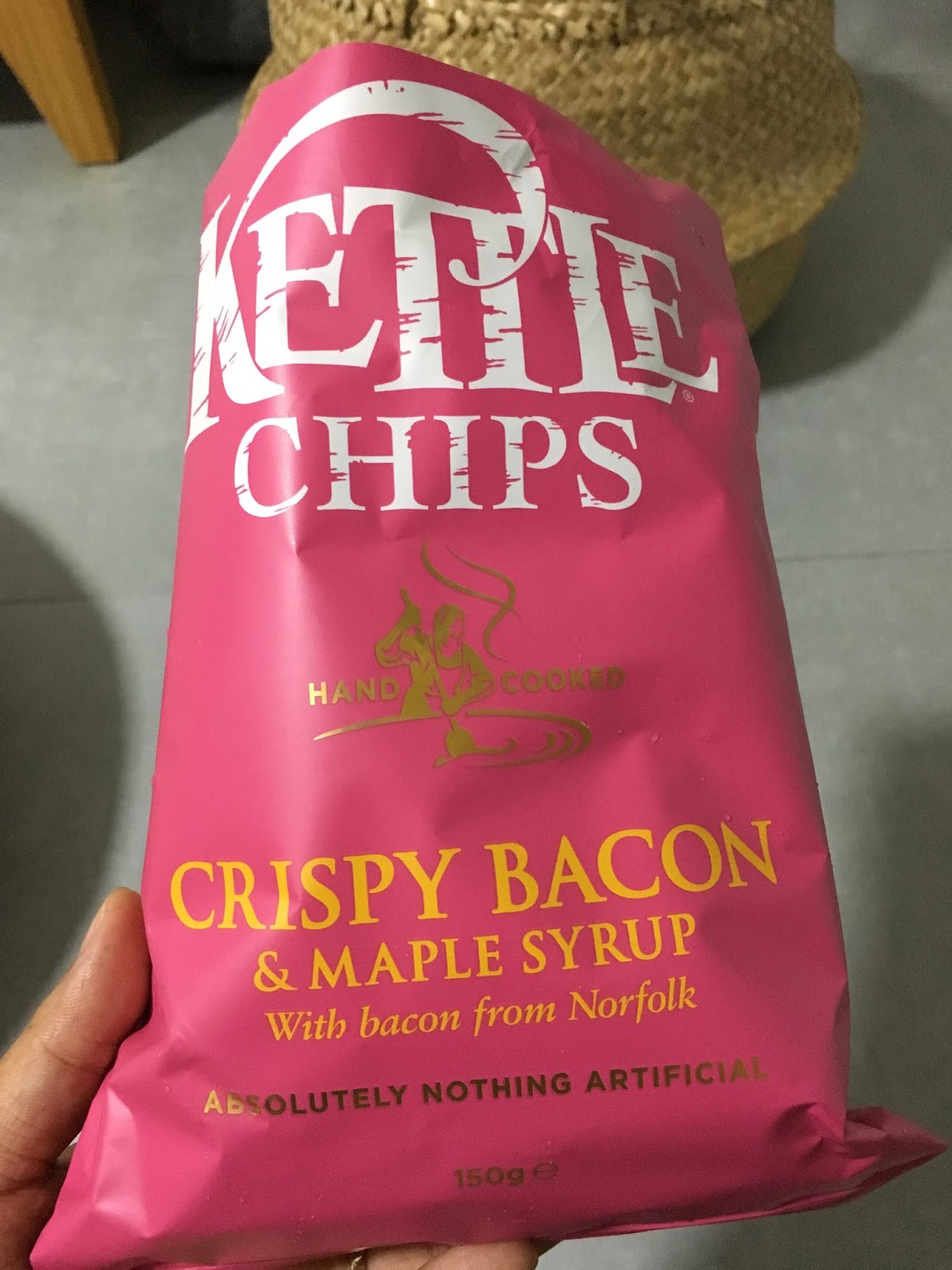 snacksizesg Kettle Chips Crispy Bacon & Maple Syrup Review