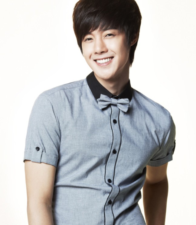 pics kim hyun joong 2010 am david summer collection pics kim hyun joong 2010 am david summer collection