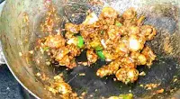 Cooked chilli mushroom in Chinese wok