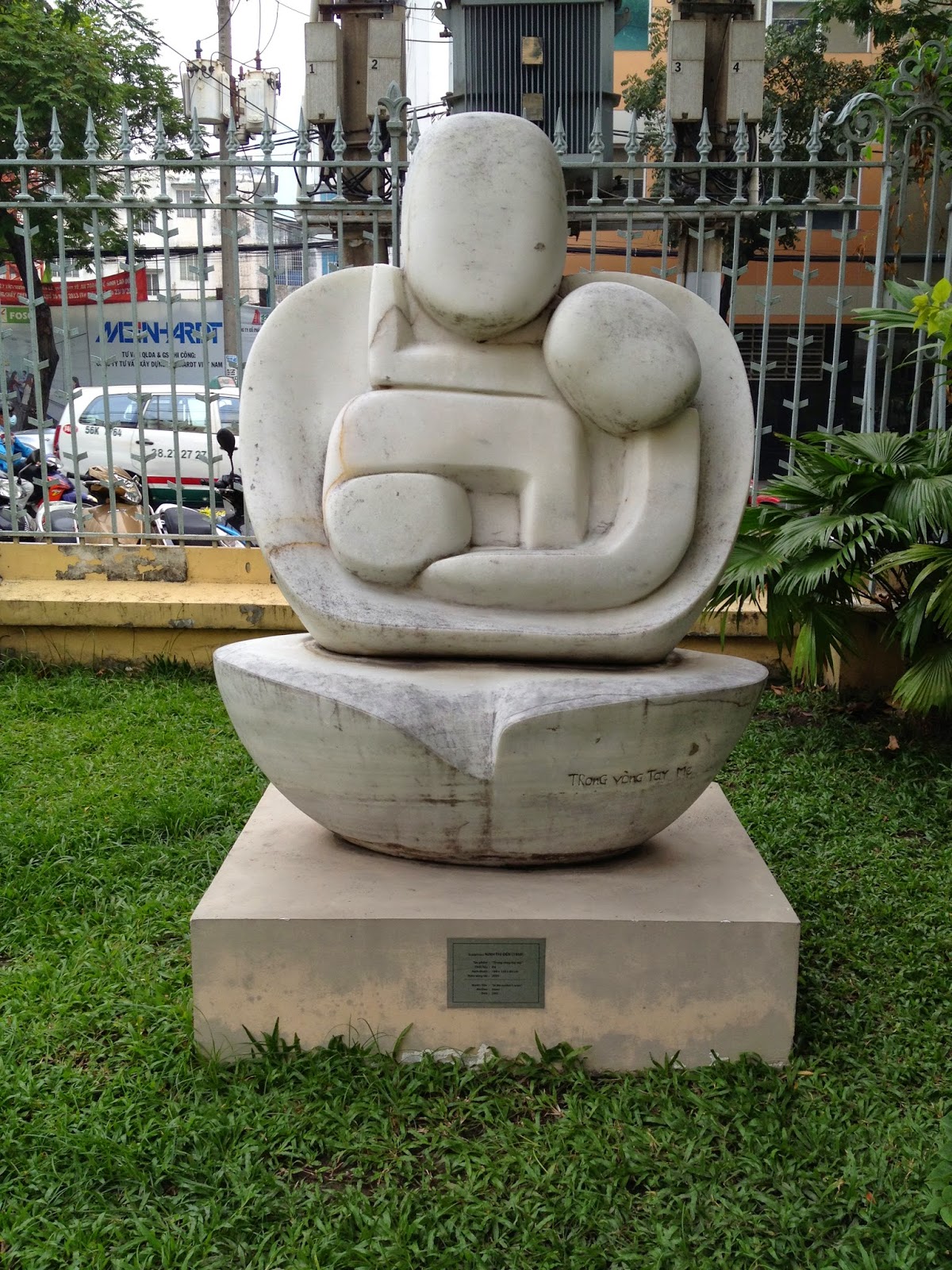 Vietnamese Sculptures