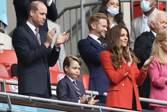 Prince William and Kate Middleton, Duchess of Cambridge. Kate Middleton wore Zara textured double breasted blazer