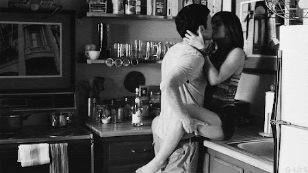 tumblr_mth6h90W4G1siigdeo1_500.gif
