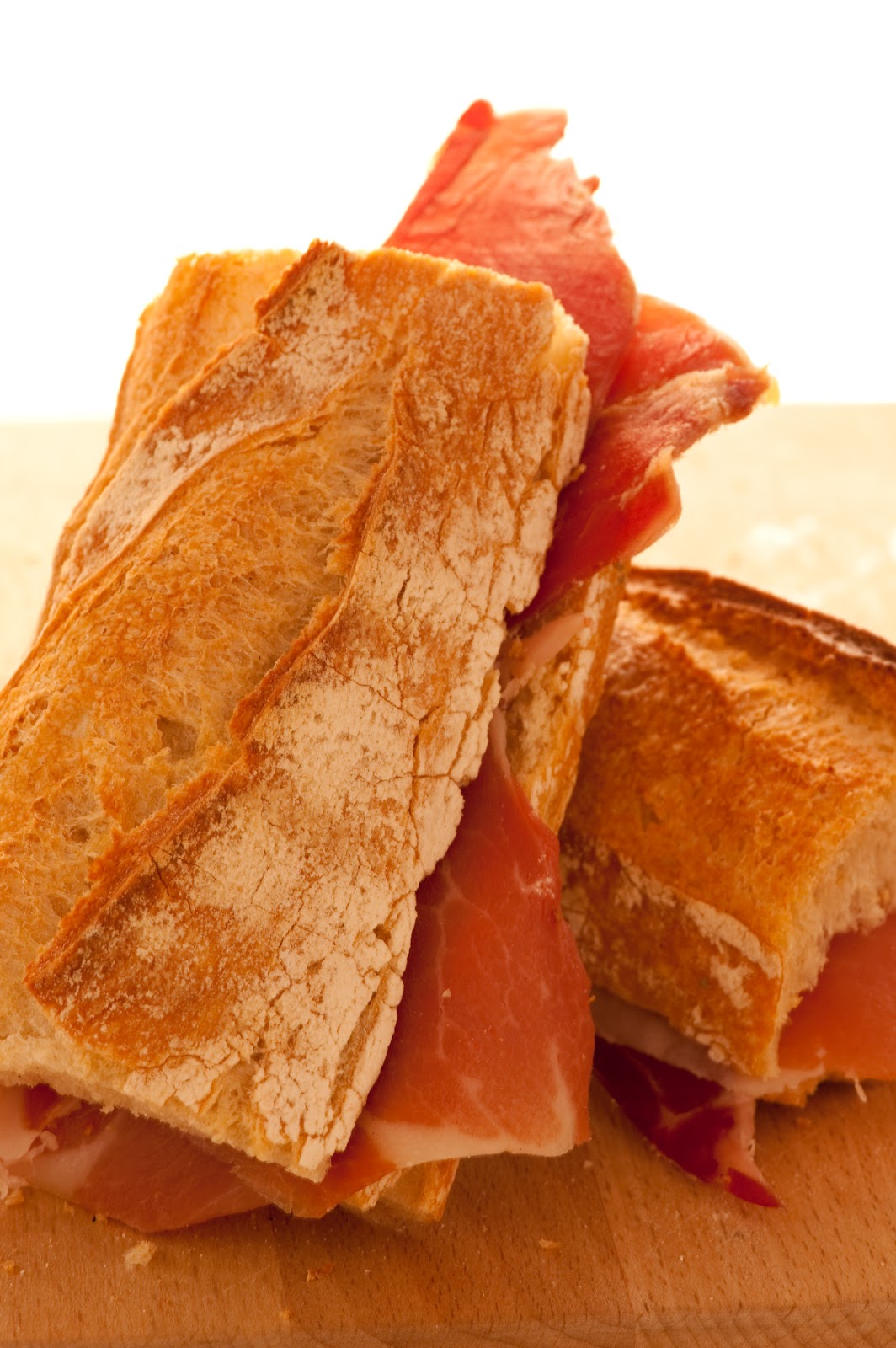Bocadillo de Jamón Serrano El recetario de Greenleaves Bocadillo de Jamón Serrano El recetario de Greenleaves
