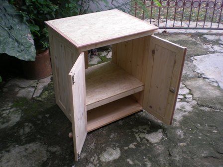 Perabot Kayu  Sederhana Simply Wood Furniture Lemari 