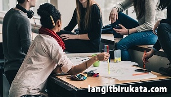 Kata Kerja Aksi Dalam Bahasa Inggris Yang Perlu Diketahui Langitbirukata Com Kata Kerja Aksi Dalam Bahasa Inggris Yang Perlu Diketahui Langitbirukata Com