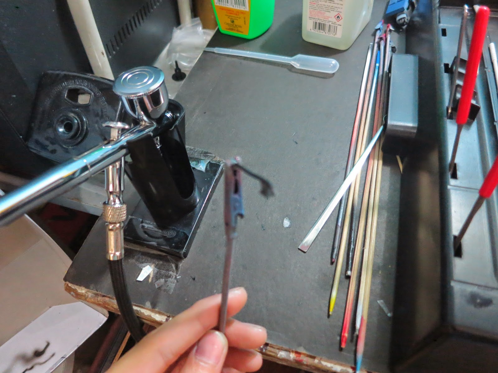 S S G U N P L A thinning citadel paints for airbrushing