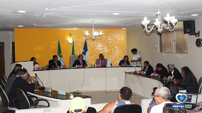 Câmara de Macau paga todos os servidores antecipadamente