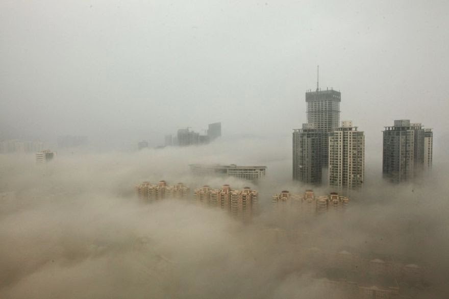 You Will Want To Recycle Everything After Seeing These Photos! - Beijing In A Cloud Of Smog
