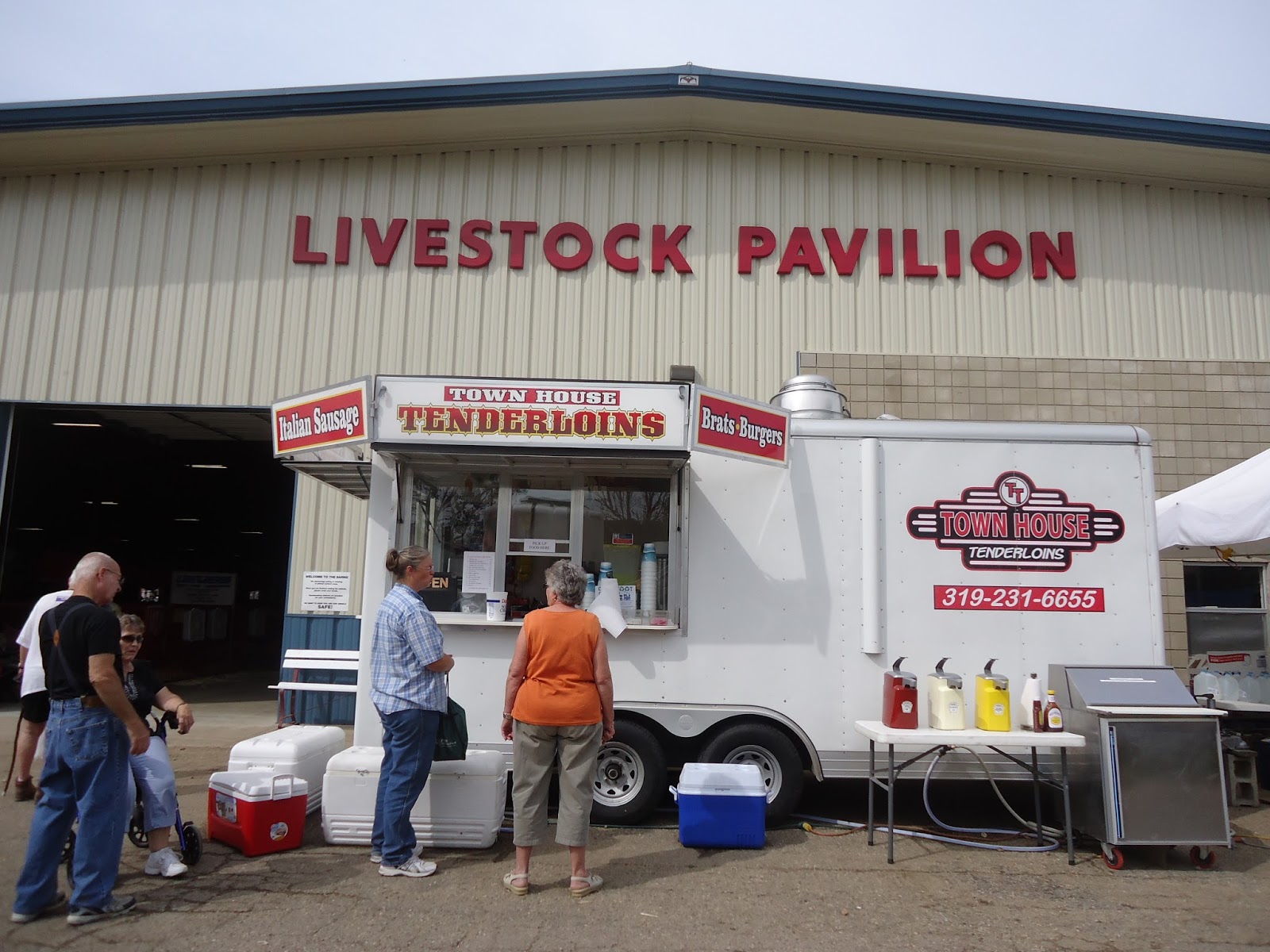 Clay County Fair Bushels of Fun Fair Food!