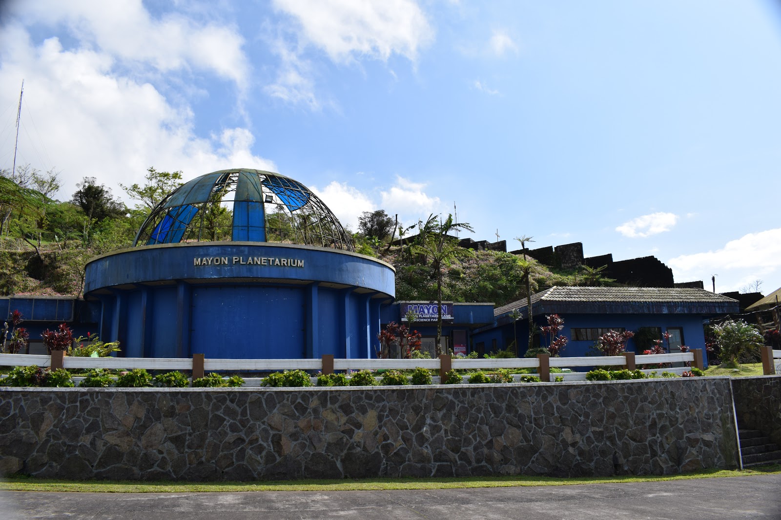 Mayon Planetarium and Science Park