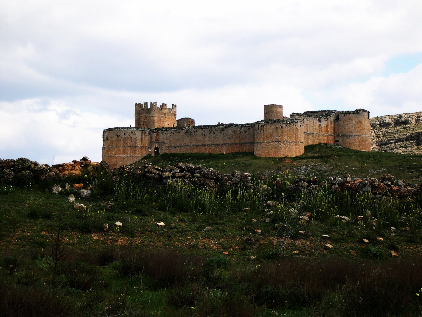 Lugares del Espíritu El castillo de Berlanga de Duero