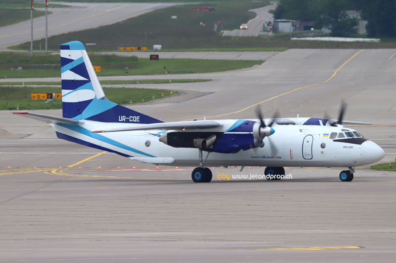 Www Jetandprop Ch Vulkan Air Antonov 26