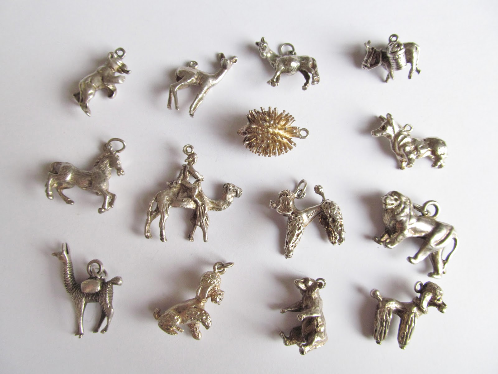 Dottie.Dollie Vintage Silver Charms