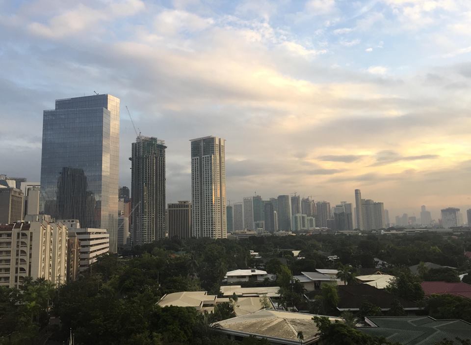 Of Real Estate Bubbles and Turningpoints The Lazy Investor's Way