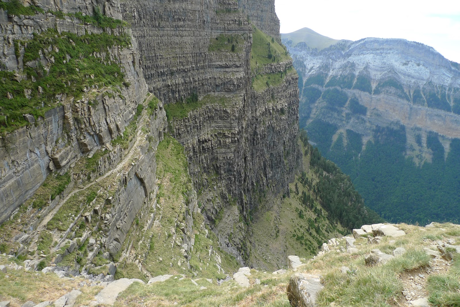 rutasyviajes2: LA FAJA DE LAS FLORES (PARQUE NACIONAL DE ORDESA)