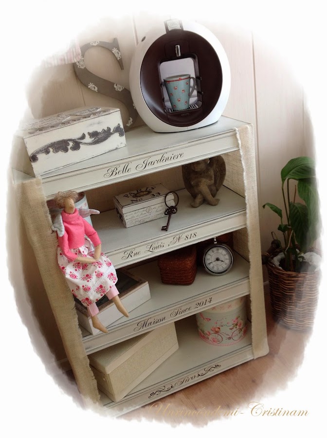 Paso a paso como transformar una estantería metálica en un mueble