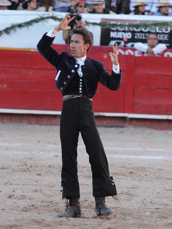 El Redondel Taurino PACHUCA DEBUT DE LEONARDO HERNANDEZ EN MÉXICO.