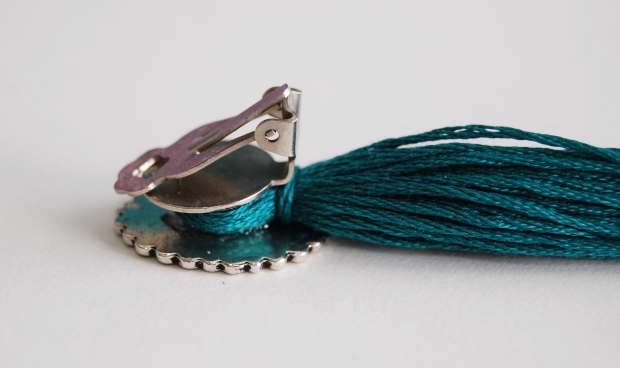 DIY: Embroidery Thread Tassel Earrings