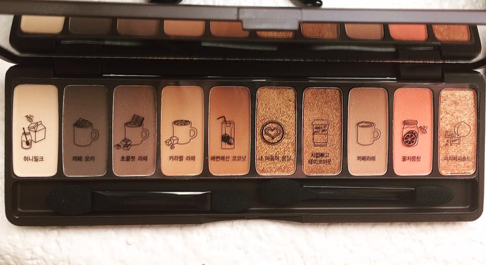 Shibuhara Glitter Etude House Play Color Eyes Eye Shadow Palette In The Cafe Review