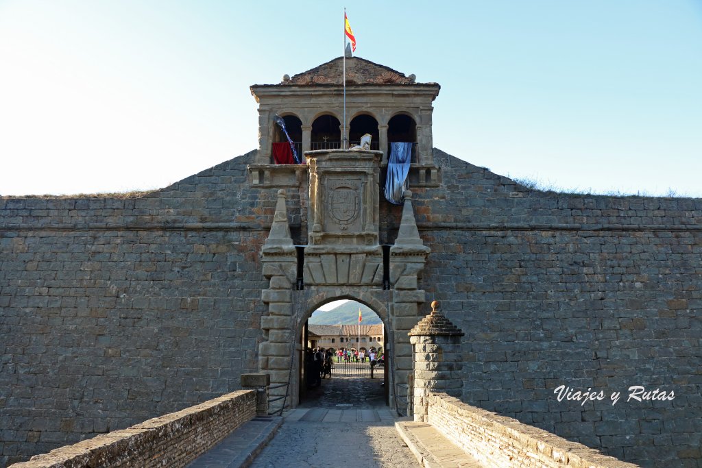 Puerta de la Ciudadela de Jaca