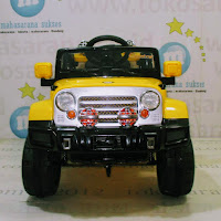 DoesToys DT7245 Jeep Rubicon XL Rechargeable-battery Operated Toy Car
