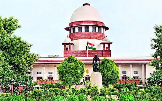 SC ने केंद्र से मांगा जवाब: –ऑक्सीजन , आवश्यक दवाई और टीकाकरण के मुद्दो पर राष्ट्रीय नीति  क्या है ?