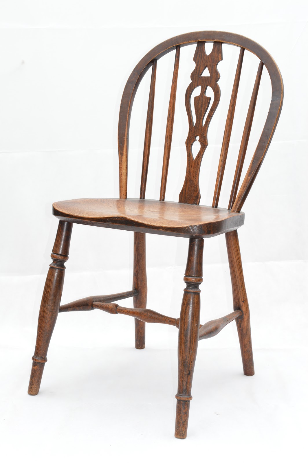 Lincolnshire Windsor & Rushseated Chairs 24