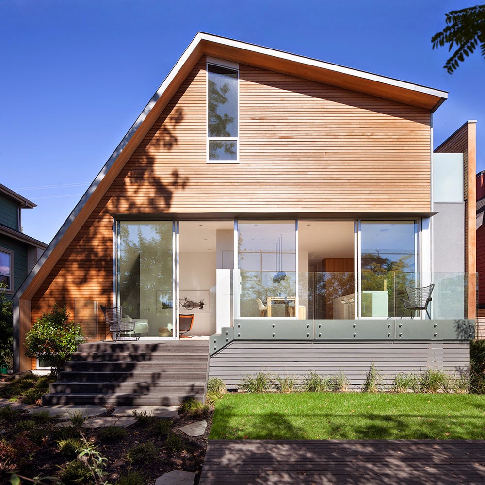 Rumah Asimetris Di Kanada Memamerkan Desain Mengejutkan Untuk Hidup