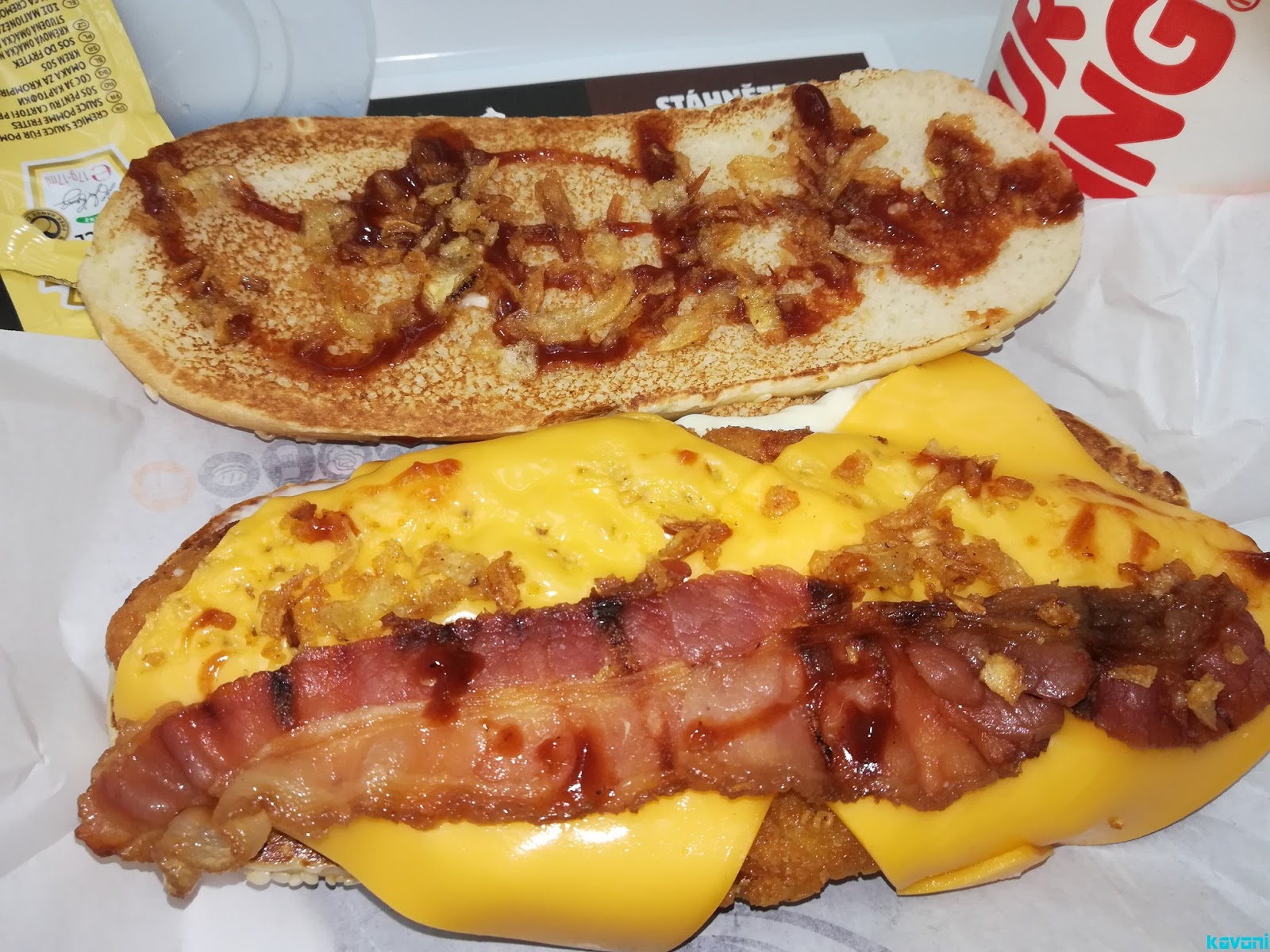 kavoniho žrádlo Long Chicken BBQ Bacon, Burger King