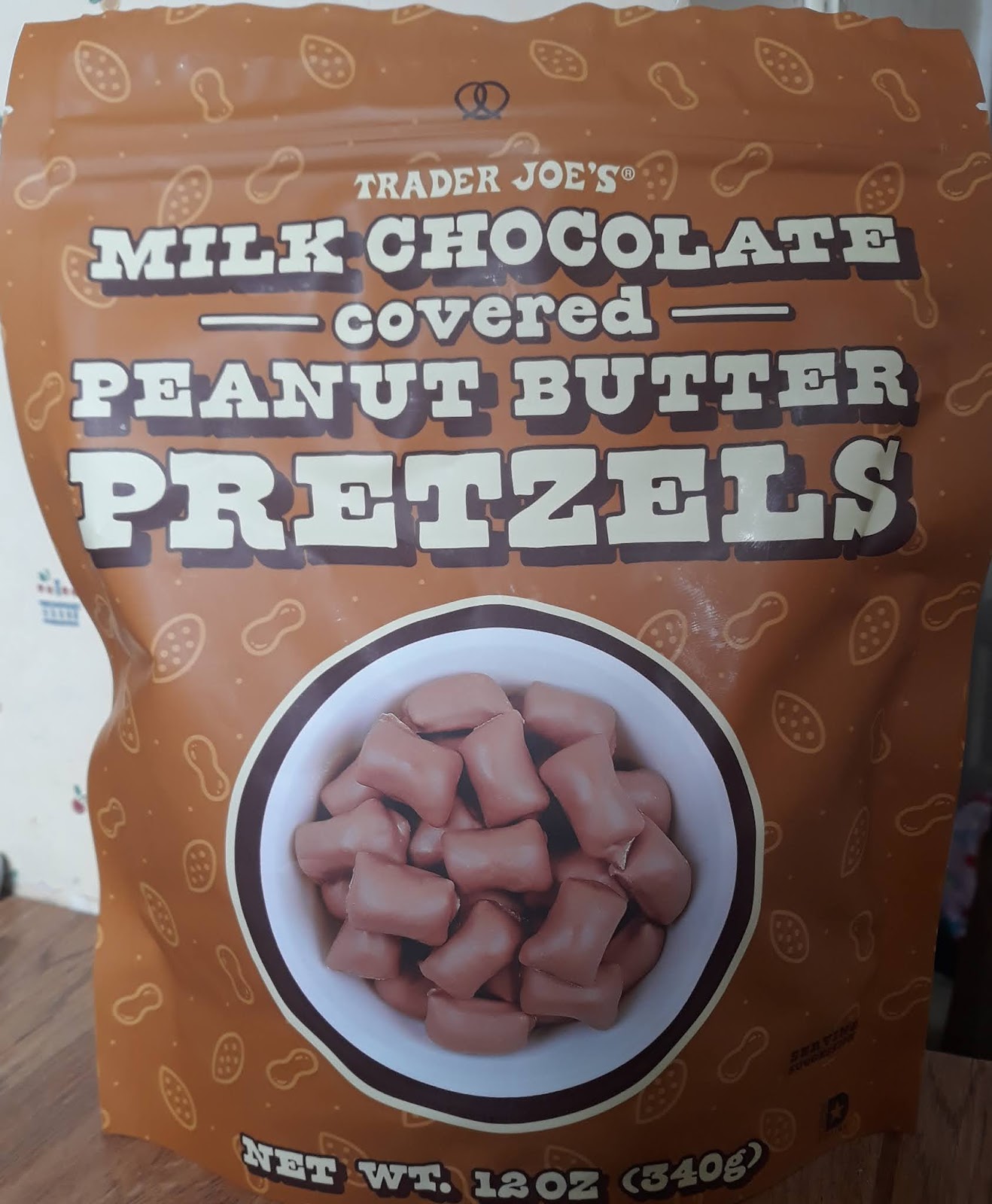 Milk Chocolate Pretzel with Peanut Butter - 1.8 Lb Jumbo – Its Delish