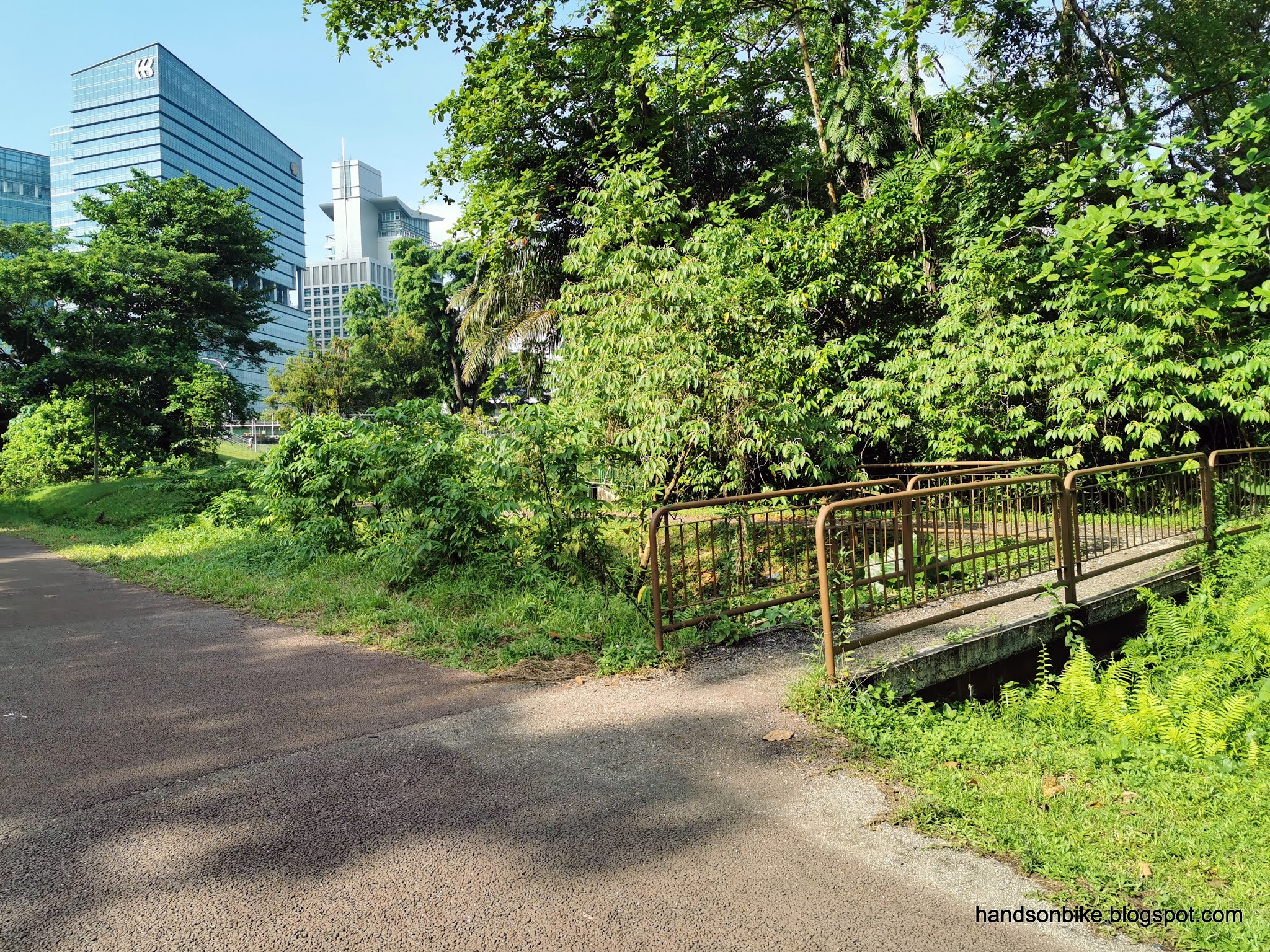 Hands On Bike Green Corridor Cycling Guide April 2021