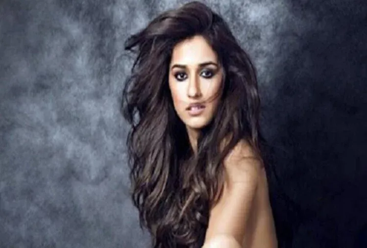 actress-topless-photoshoot-for-dabboo-ratnani