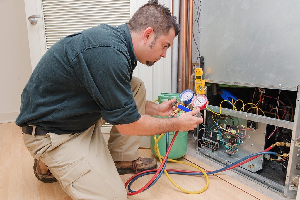 AC Repair Or Replace: A Homeowner’s Guide