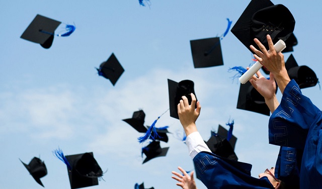 Contoh Surat Lamaran Kerja Fresh Graduate