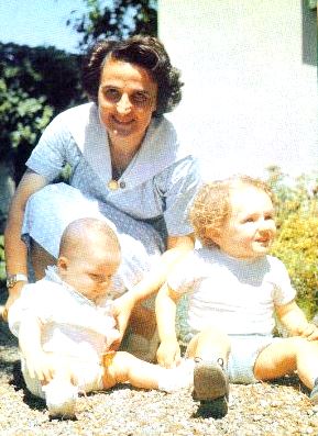 APRIL 28 - SAINT GIANNA BERETTA MOLLA - Wife, Mother, Doctor, Pro-life witness