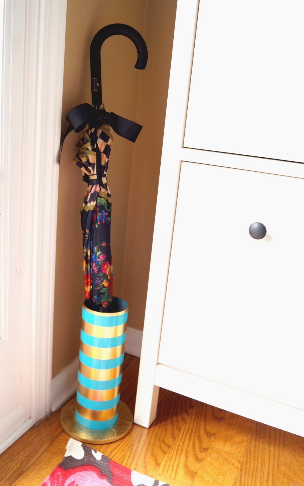 a handmade bliss DIY umbrella stand