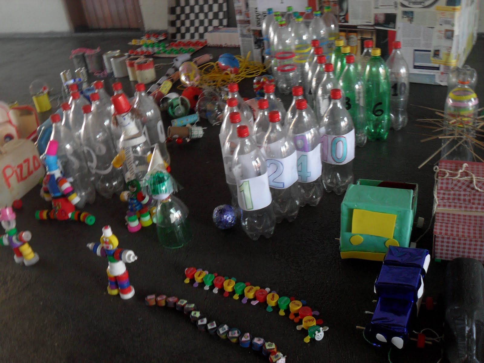 GREENPLANET: BRINQUEDOTECA ECOLÓGICA - TOYS, TOYS, TOYS!