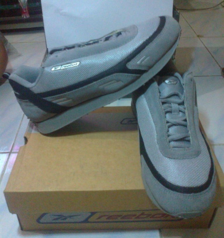 reebok running original