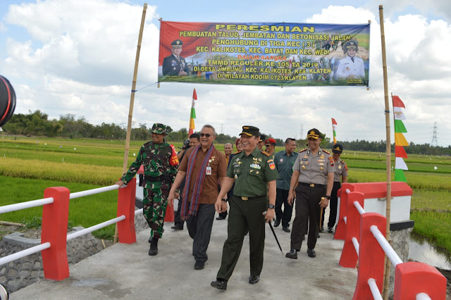 Danrem 074 /Warastratama Sempatkan Tinjau Sejumlah Proyek Fisik TMMD Kodim Klaten   