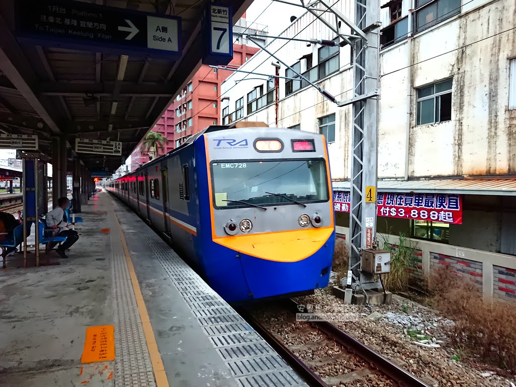 北新竹火車站,內灣線轉乘,新竹高鐵站轉乘台鐵
