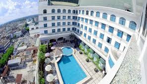 Hotel Terbaik Bintang 5 di Pekanbaru - Daftar Nama Hotel | Situs Booking Hotel Online