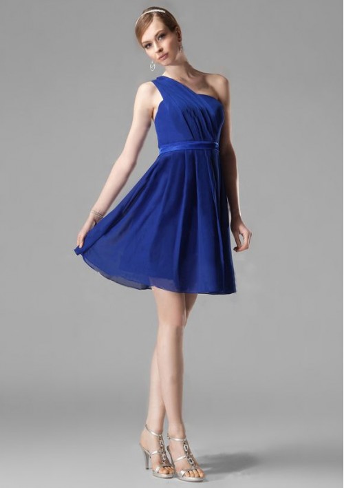 Dress to Surprise: Stunning Royal Blue Bridesmaid Dresses