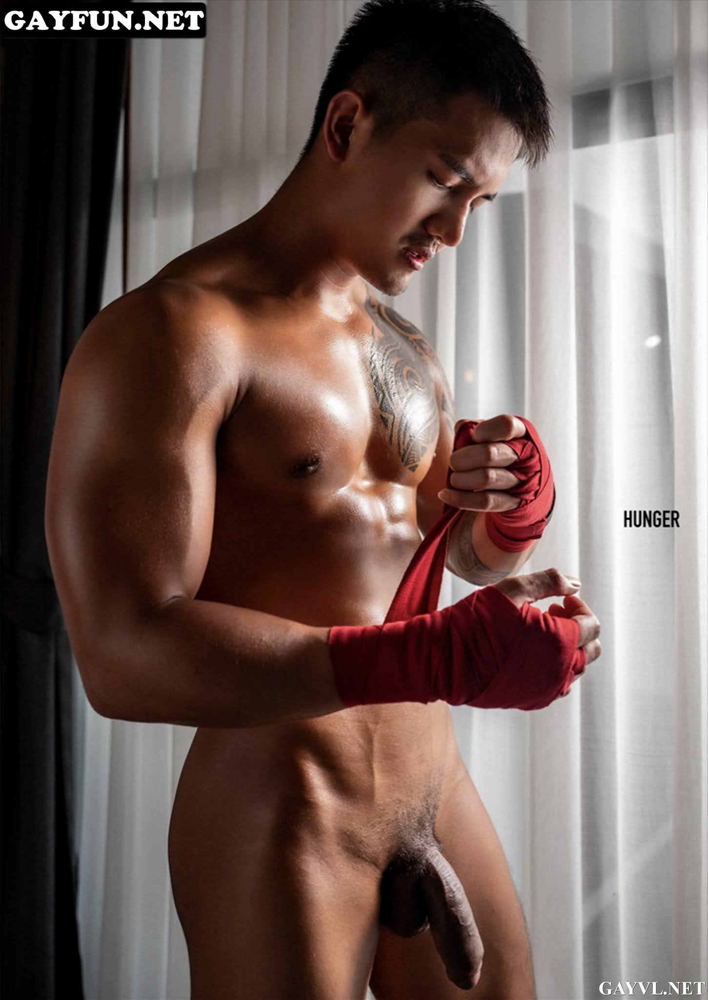 "ว า ย ย ย... น า ย แ บ บ เ ข ม ด อ ใ ห ญ" Posted by Hyolynn on 1...